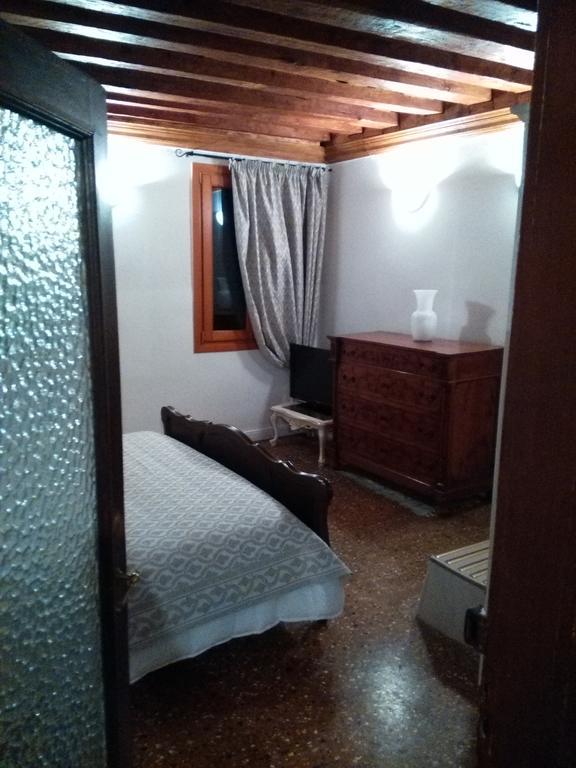 Venice Romantic Home Room photo