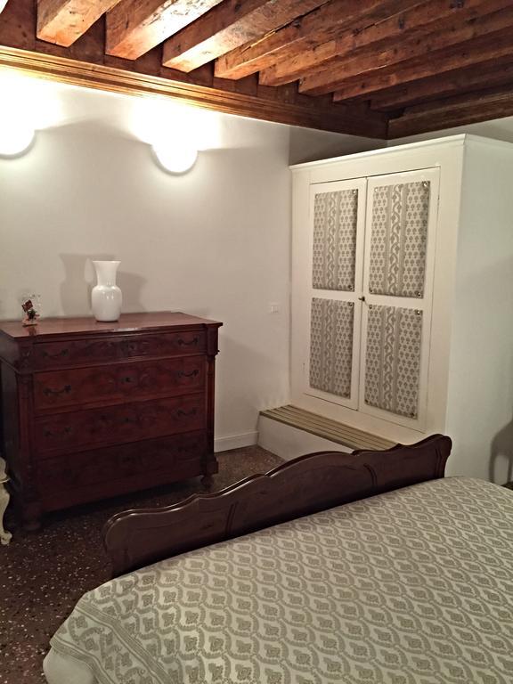 Venice Romantic Home Room photo
